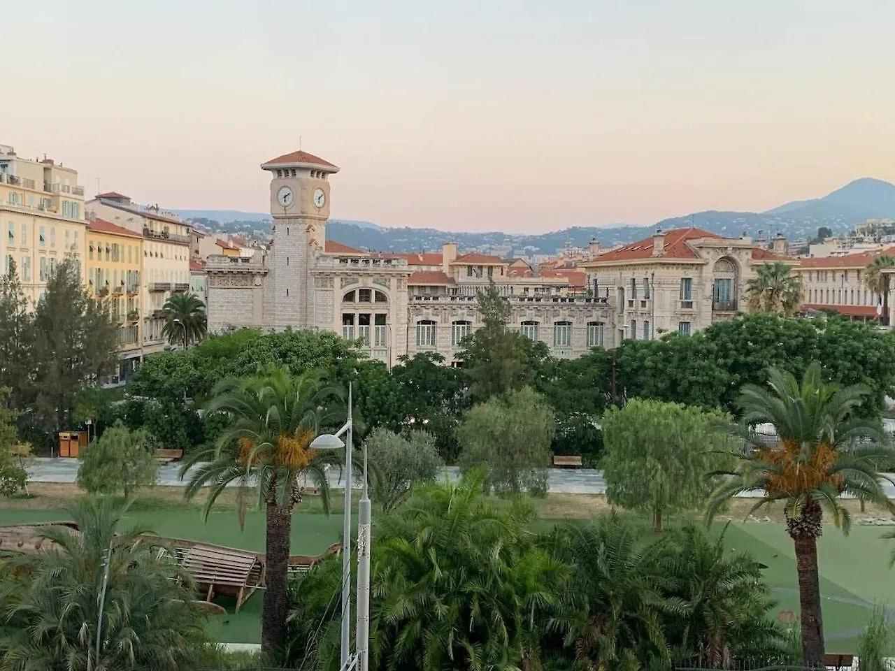 Appartement 2 Chambres, Balcons, Vue Imprenable, Climatisation - Palace Bleu Nice Frankrijk